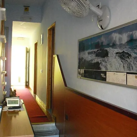 Asian Rest House B&B 로마