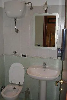 Отель Asian Rest House
